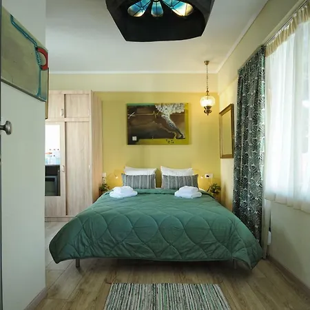 Апартаменты F & B Collection - Seaview Mini Penthouse