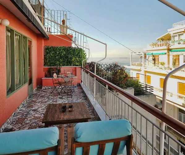 아파트 F & B Collection - Seaview Mini Penthouse *