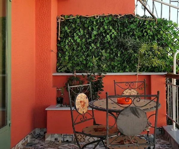 F & B Collection - Seaview Mini Penthouse